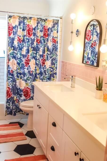 Newly Remodeled Midcentury Pink Flamingo Casa Villa Phoenix Eksteriør billede